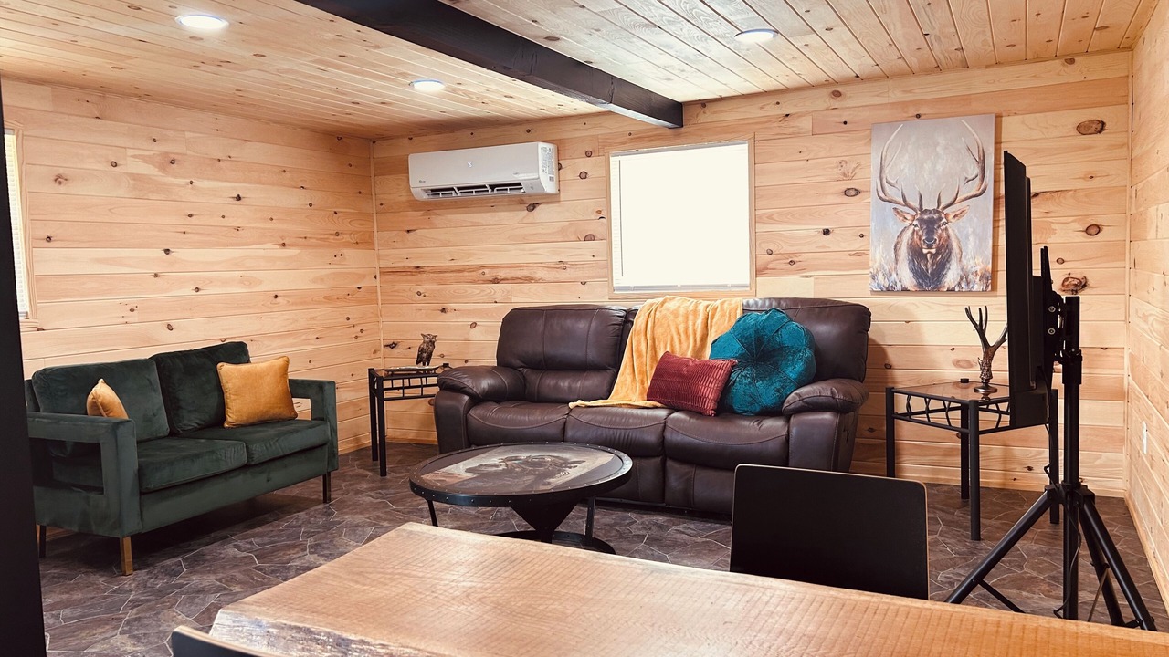 Photo of Livingroom in New Tazewell