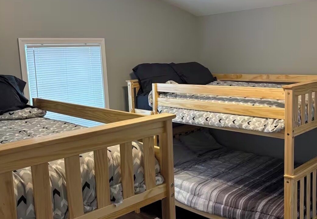 Photo of Bedroom in Shelby Park