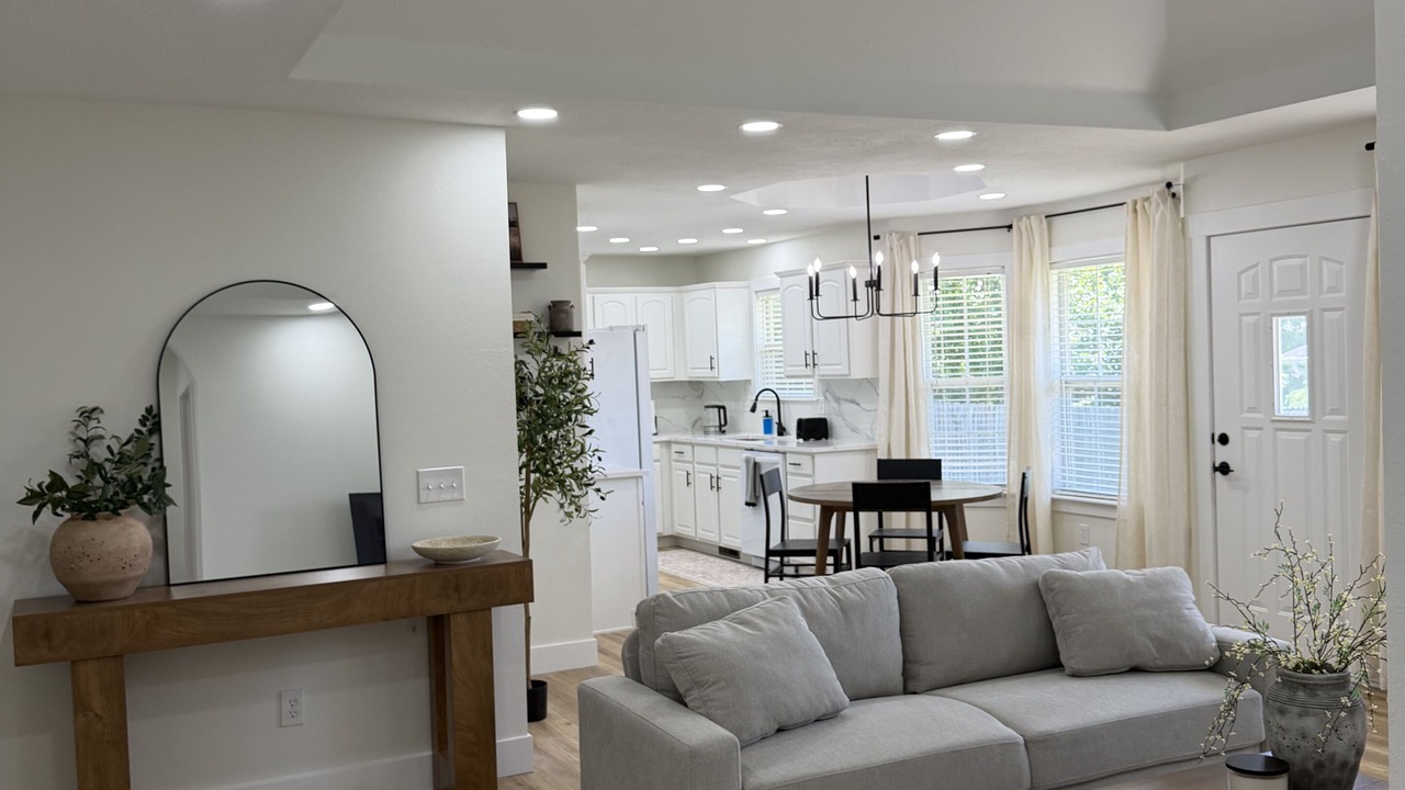 Photo of Livingroom in Nixa