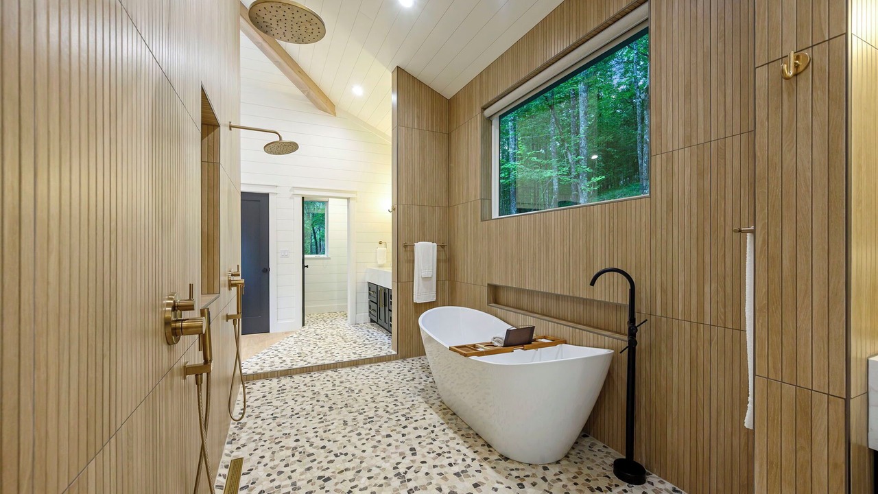 Photo of Bathroom in Octavia