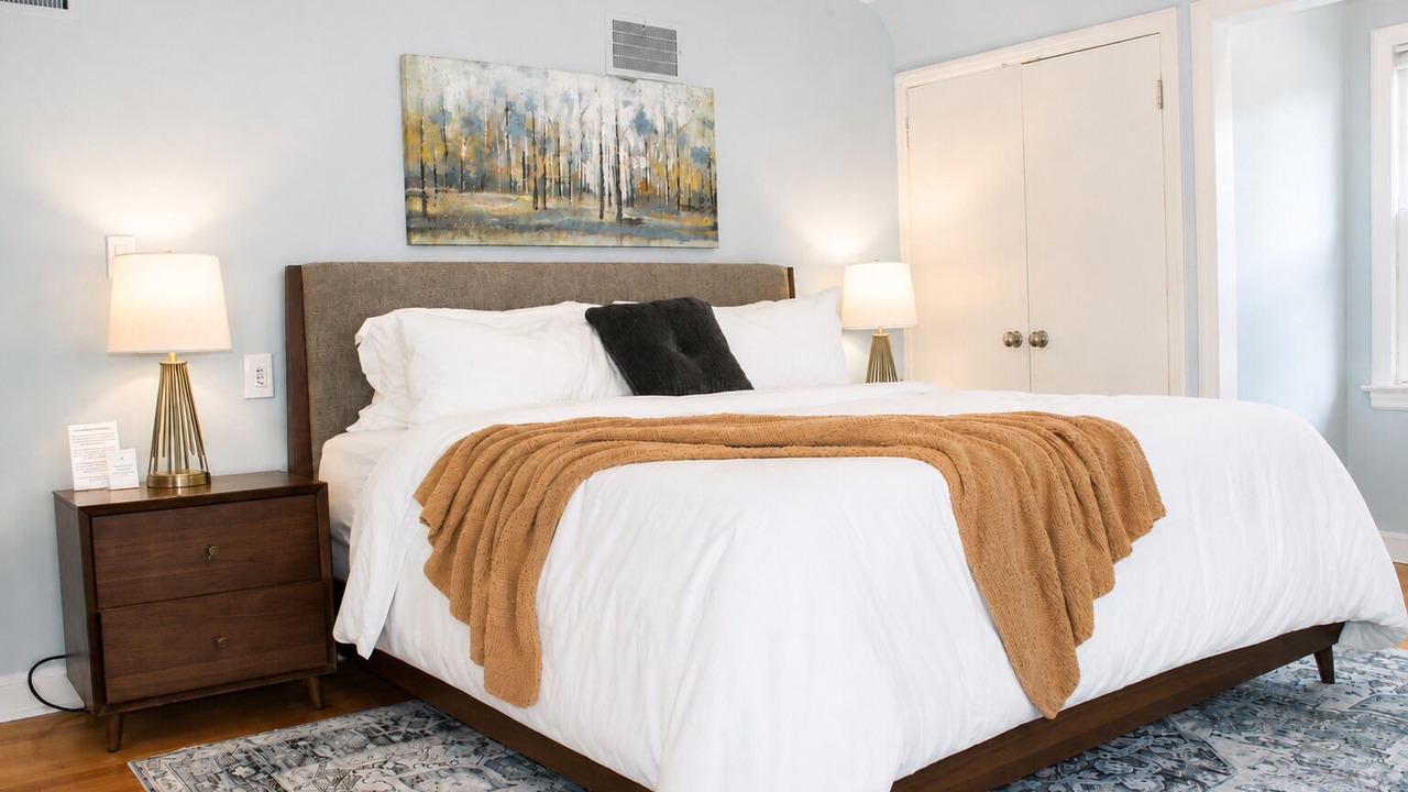 Photo of Bedroom in South Kansas City