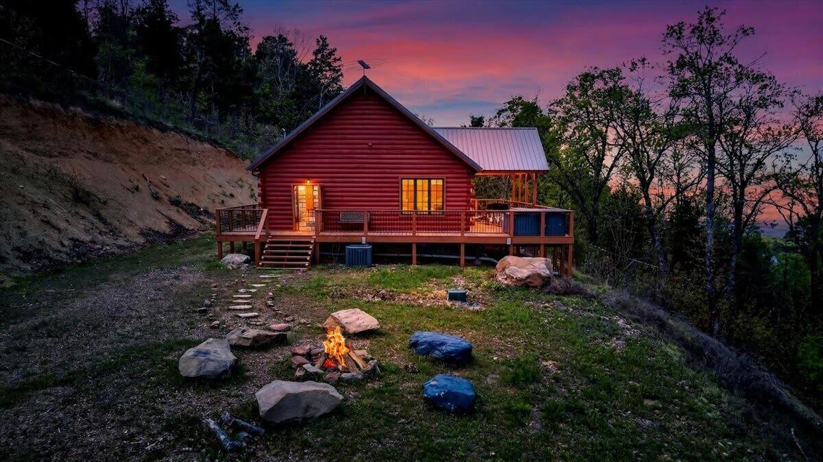 Photo of Outdoor in Clayton