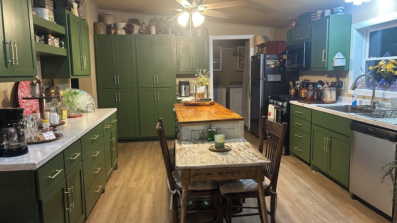 Photo of Kitchen in Muskogee County