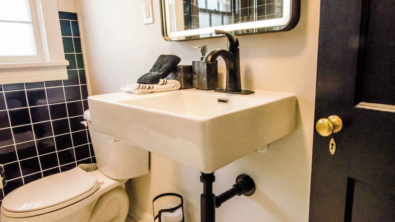 Photo of Bathroom in Bardstown