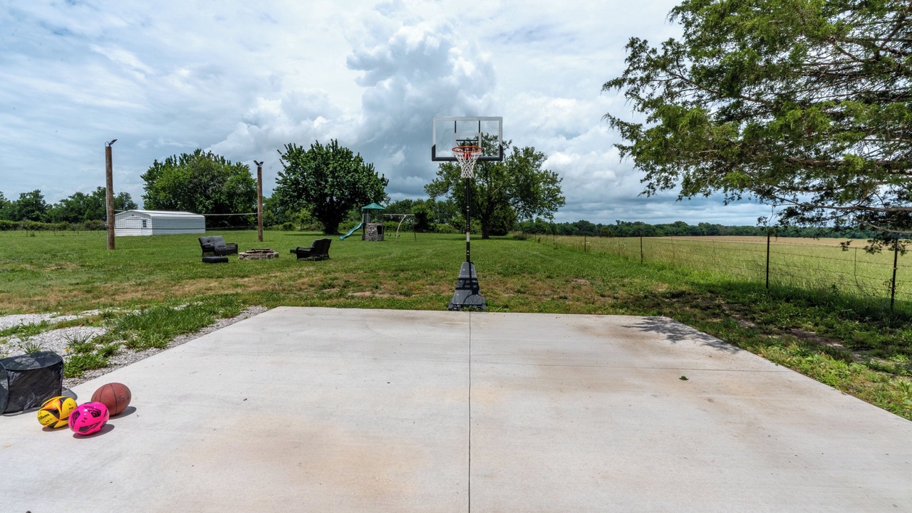 Photo of Outdoor in Springfield