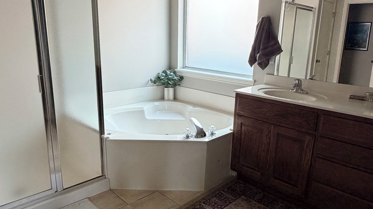 Photo of Bathroom in Bixby
