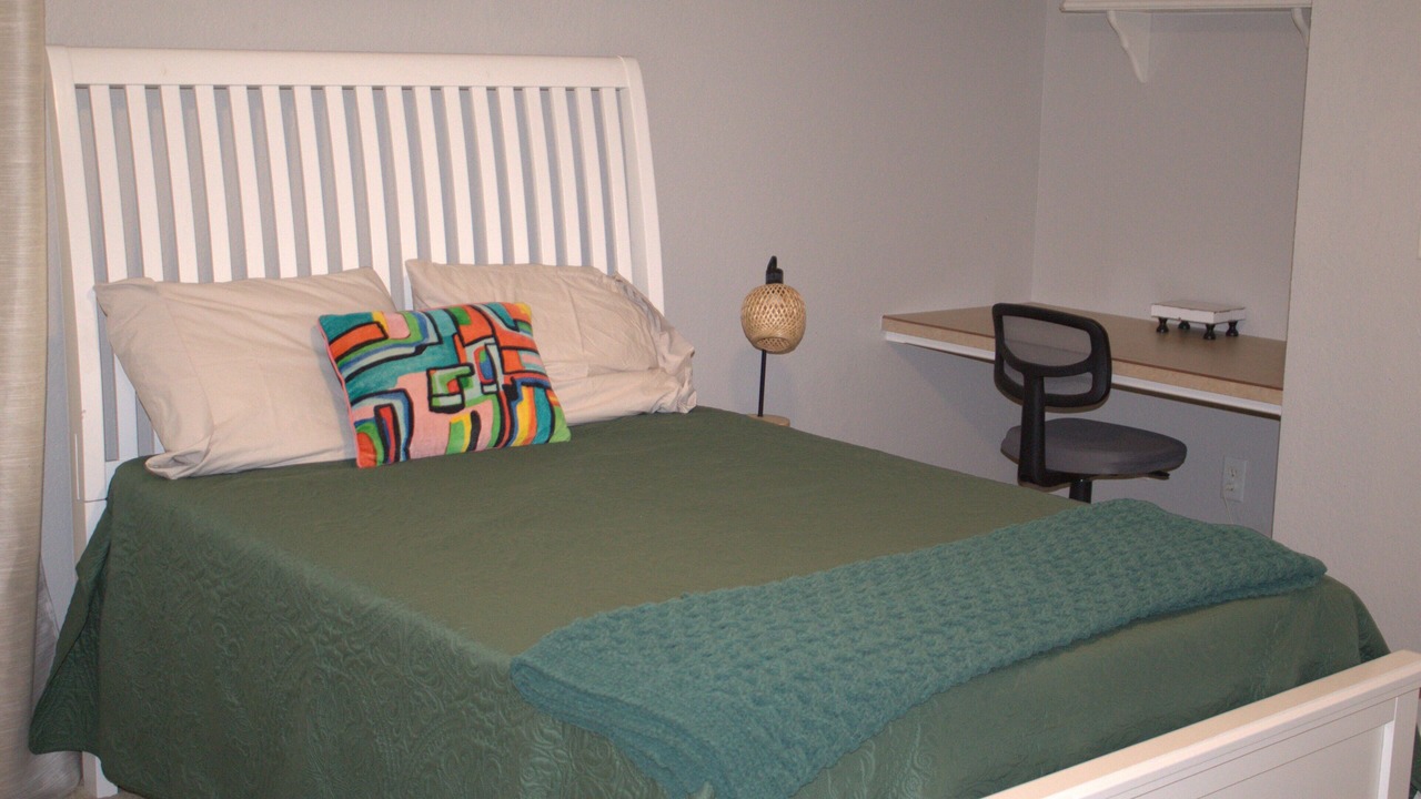 Photo of Bedroom in Bixby