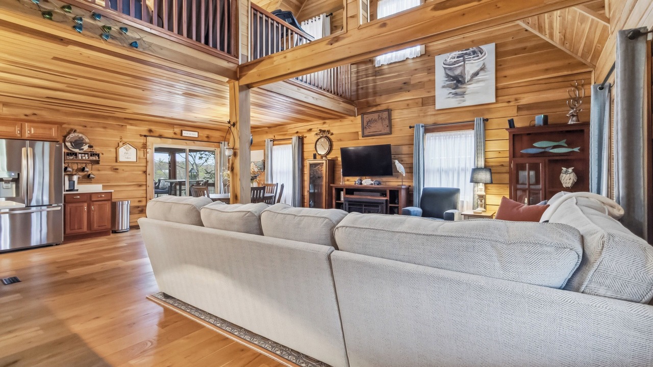 Photo of Livingroom in Jamestown