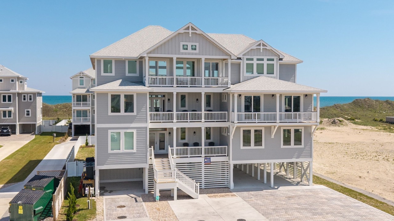 Photo of Others in Hatteras