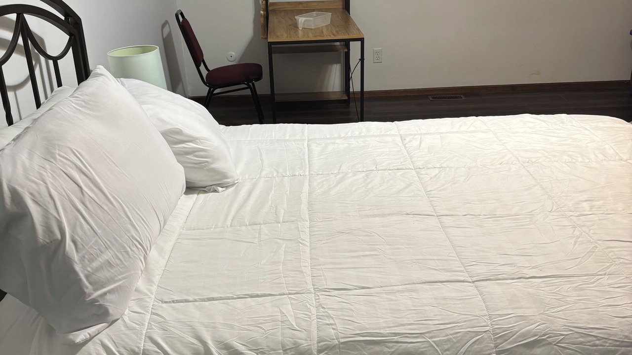Photo of Bedroom in Lawrence
