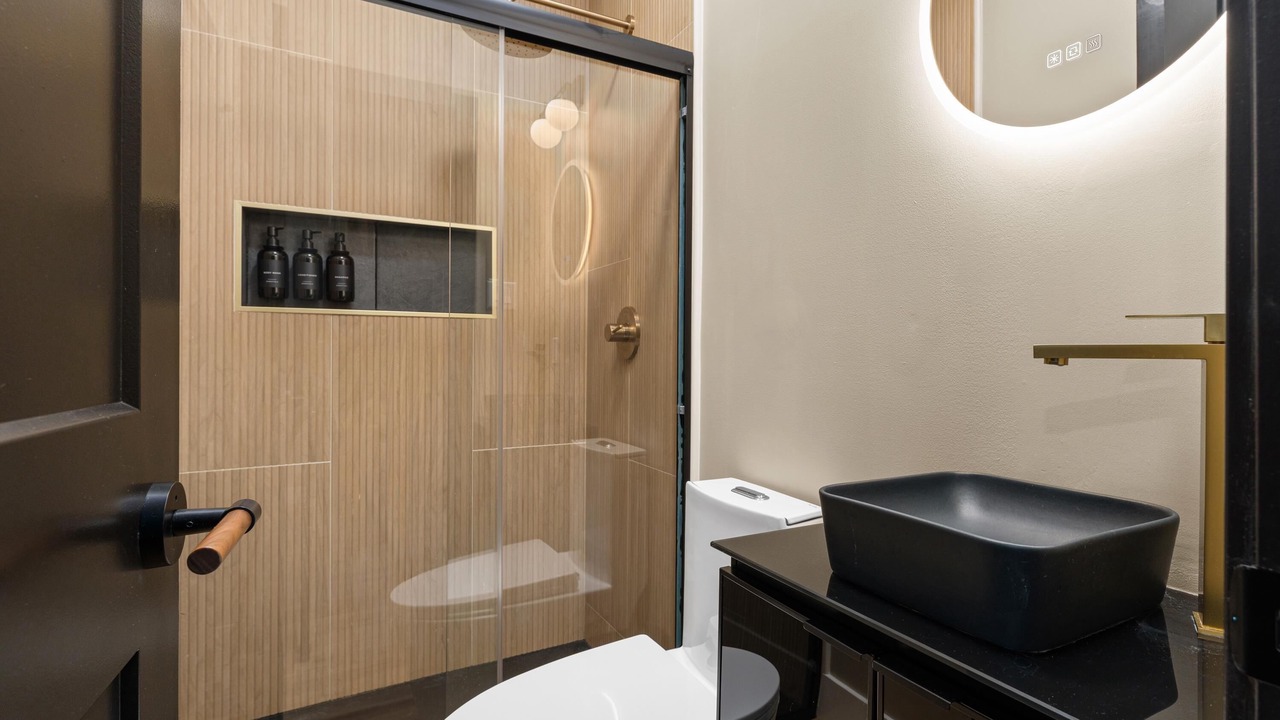 Photo of Bathroom in Bonne Terre