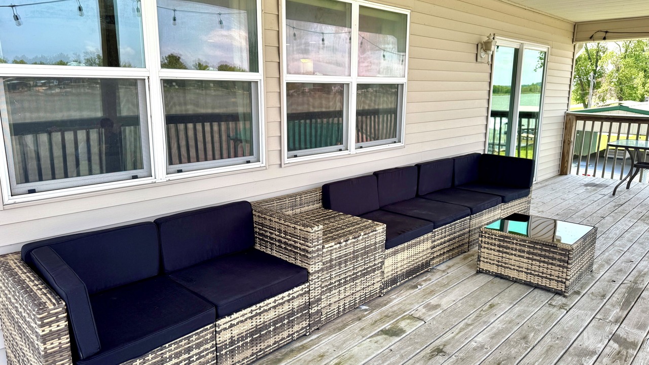 Photo of Patio Balcony in Big Lake