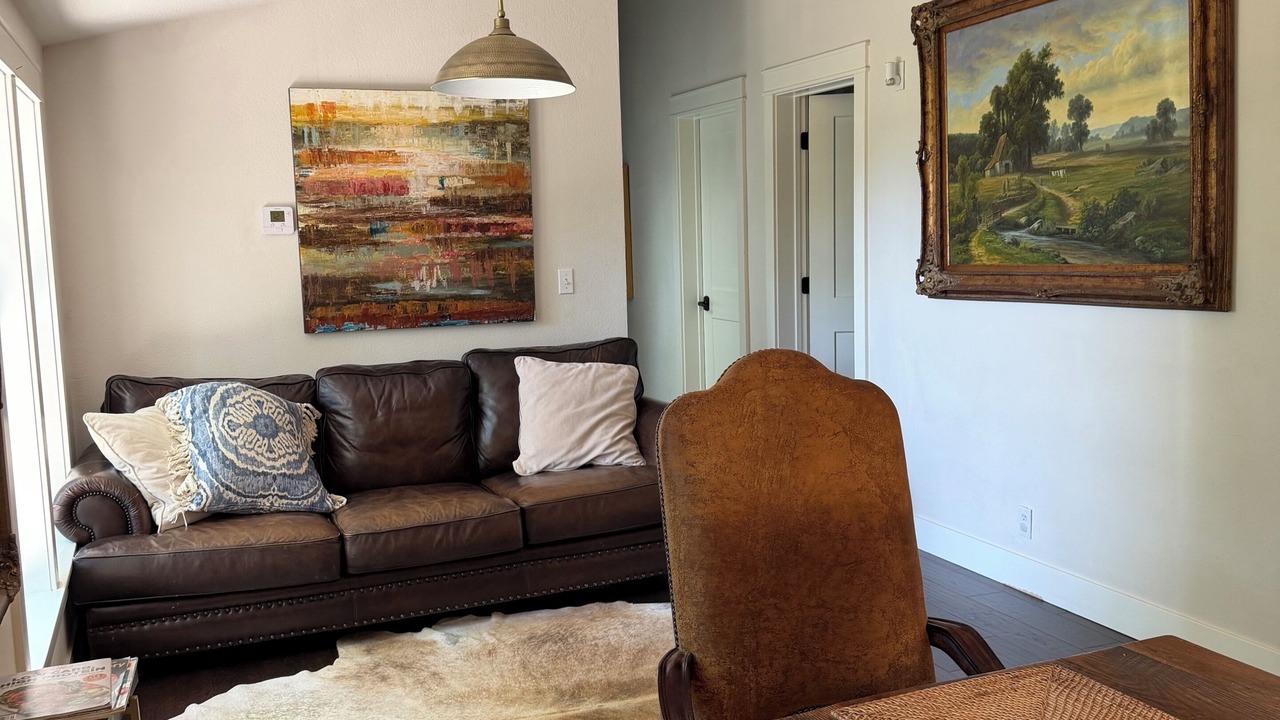Photo of Livingroom in West Fork
