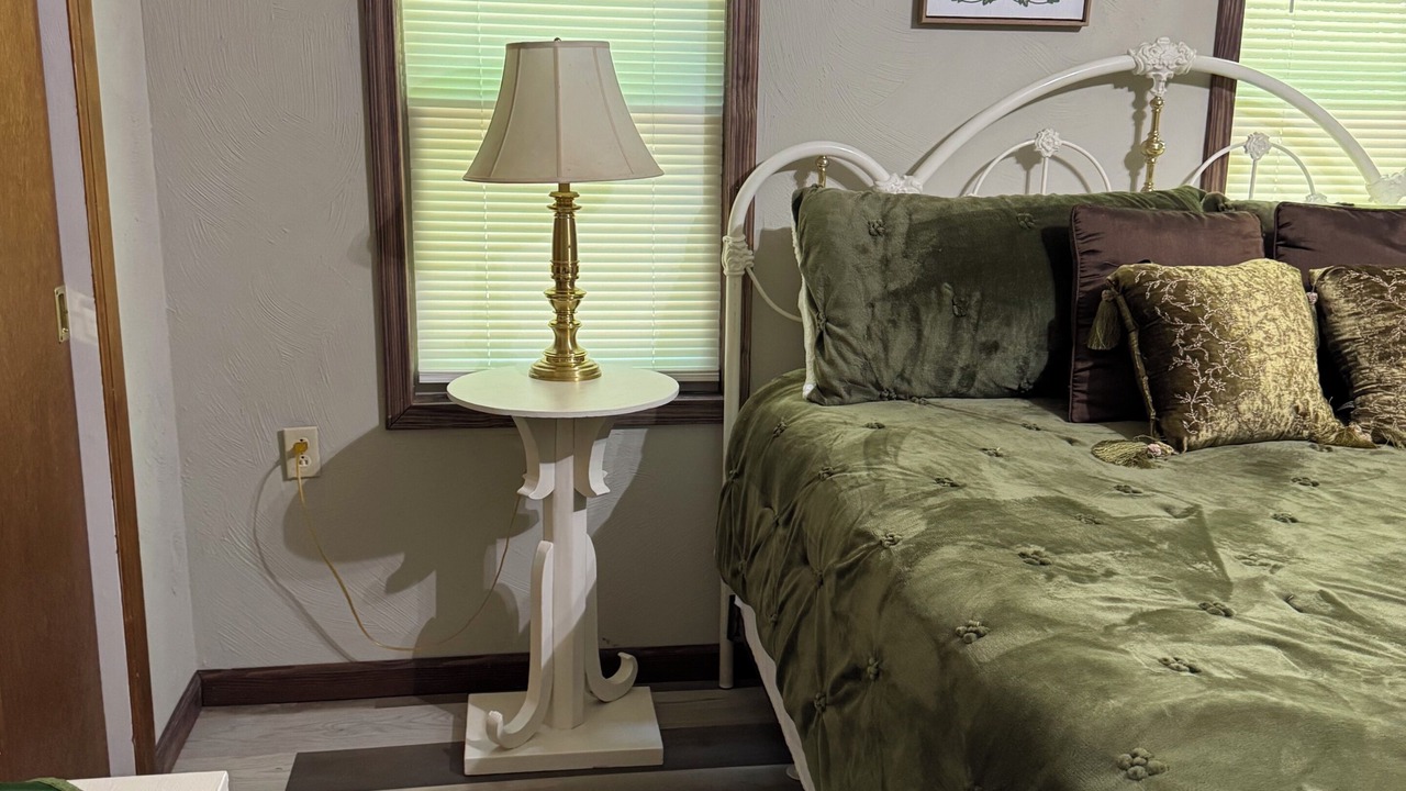 Photo of Bedroom in Mid America