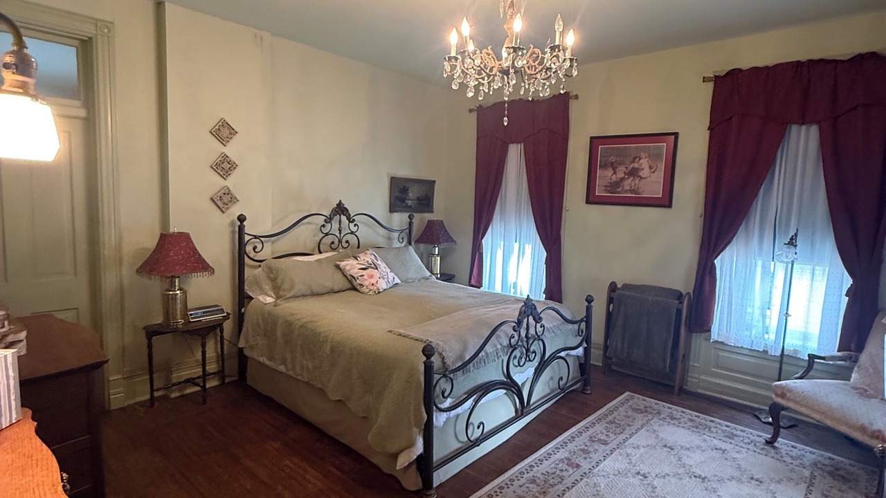 Photo of Bedroom in Council Bluffs