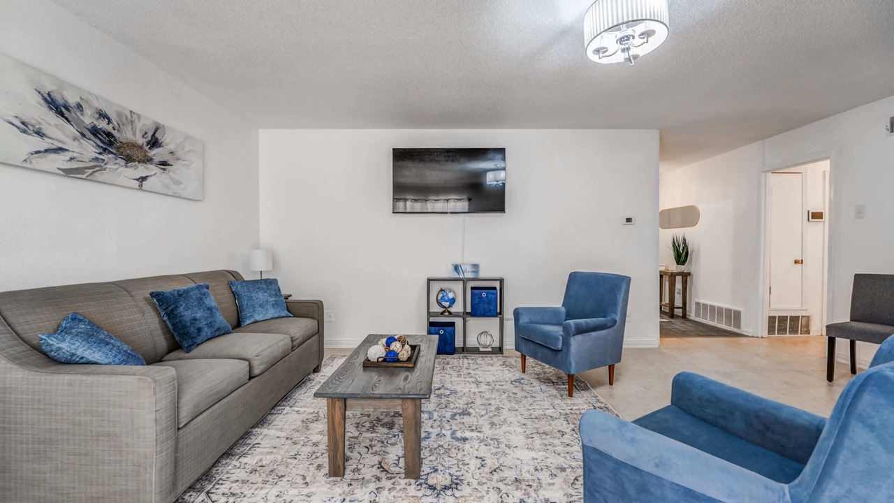 Photo of Livingroom in Hickory Hill