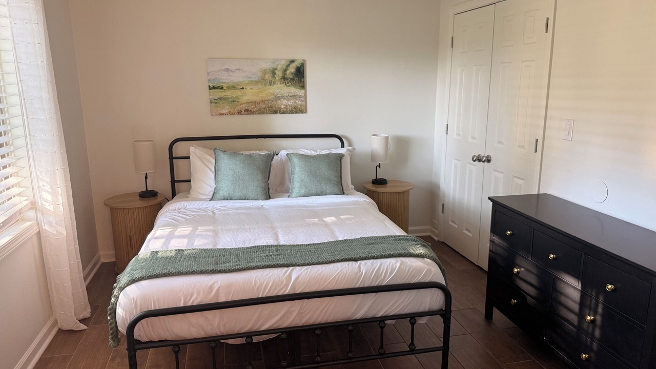 Photo of Bedroom in McKenzie
