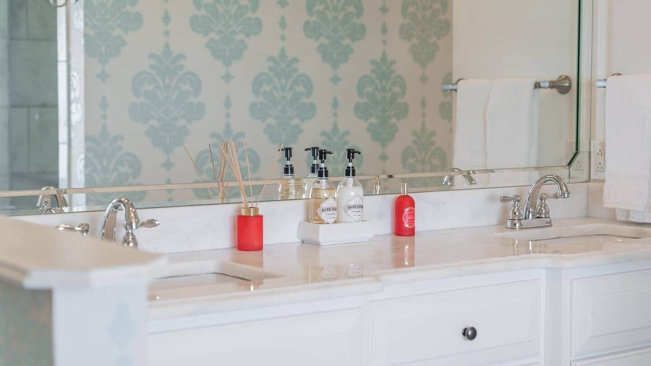 Photo of Bathroom in Olivehill