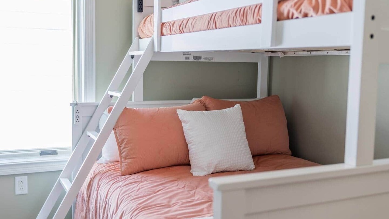 Photo of Bedroom in Olivehill