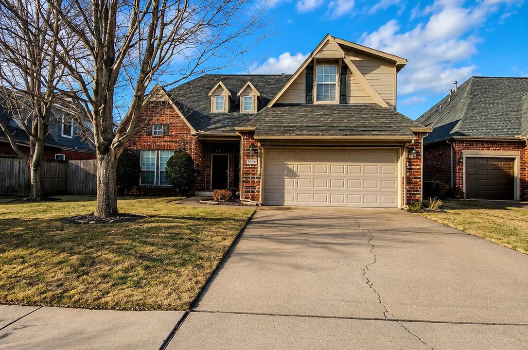 Photo of Others in Broken Arrow