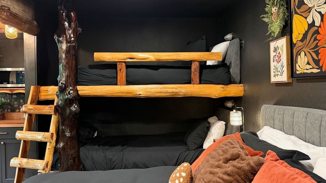 Photo of Bedroom in Board Camp