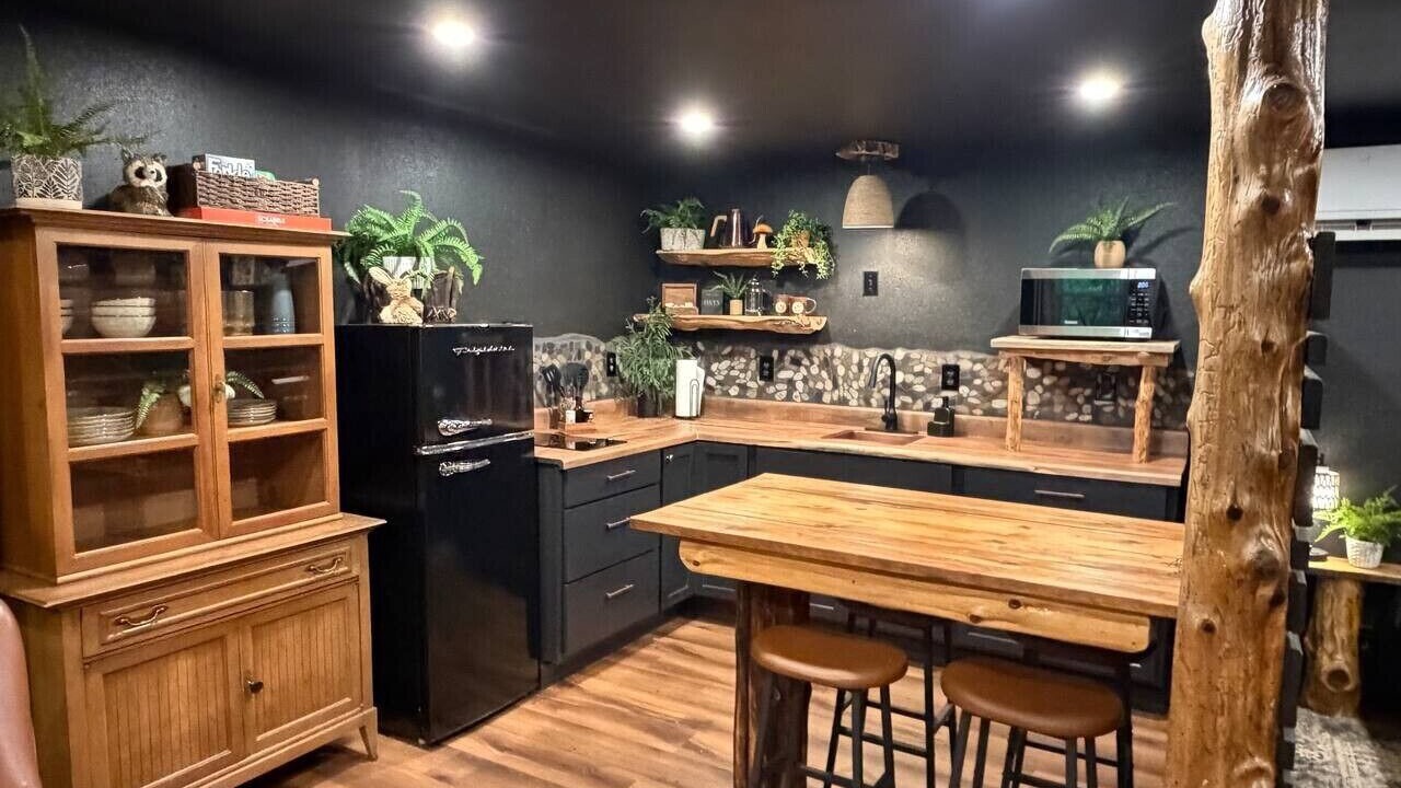 Photo of Kitchen in Board Camp