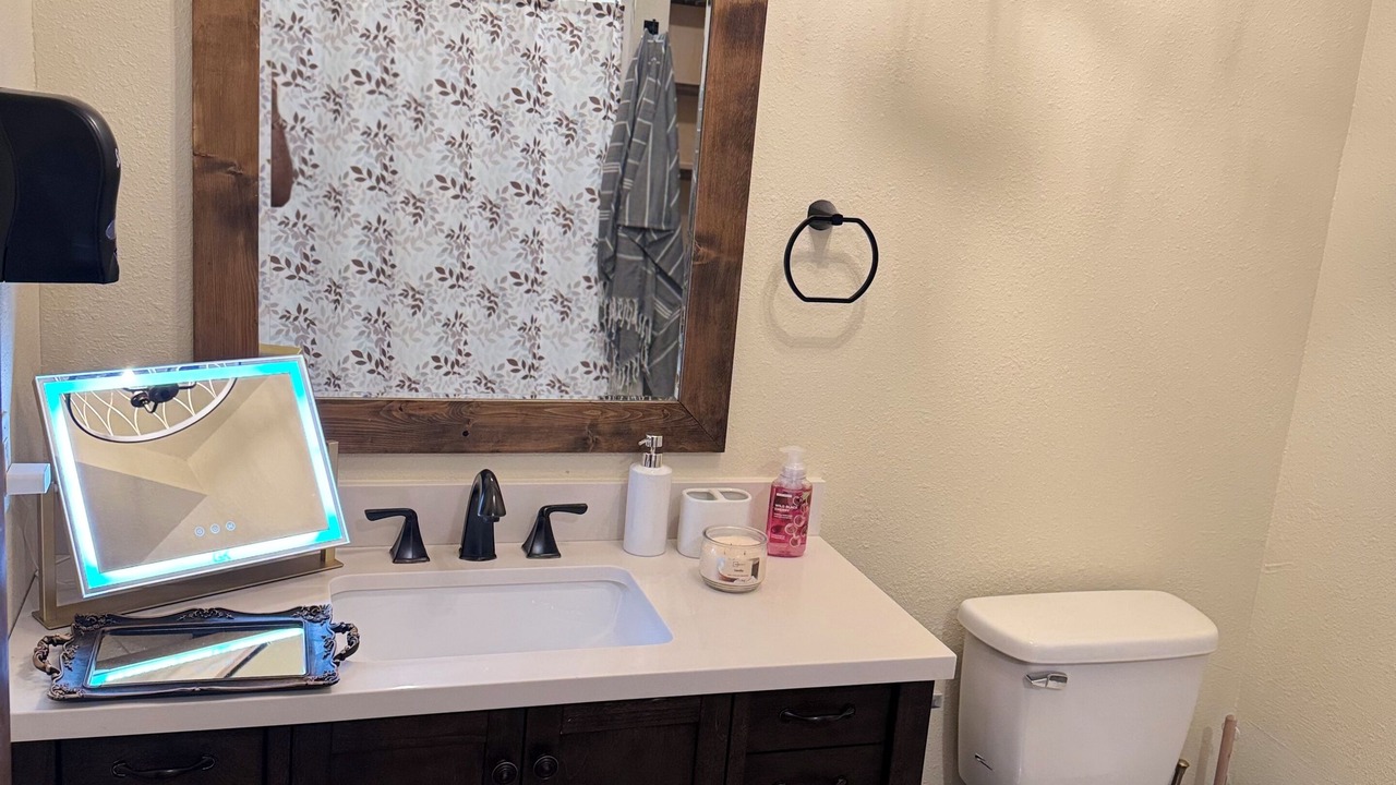 Photo of Bathroom in Eufaula