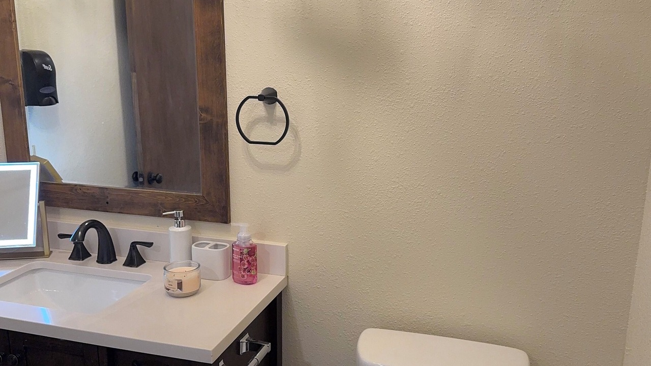 Photo of Bathroom in Eufaula