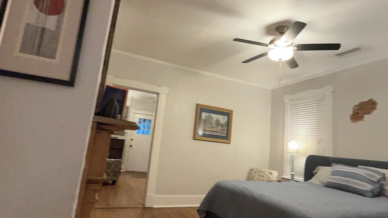 Photo of Bedroom in Midtown