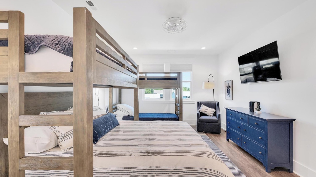Photo of Bedroom in Emerald Isle