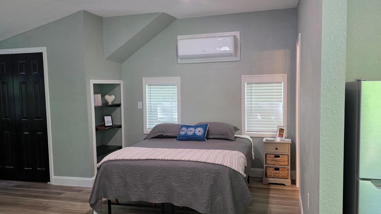Photo of Bedroom in Madisonville