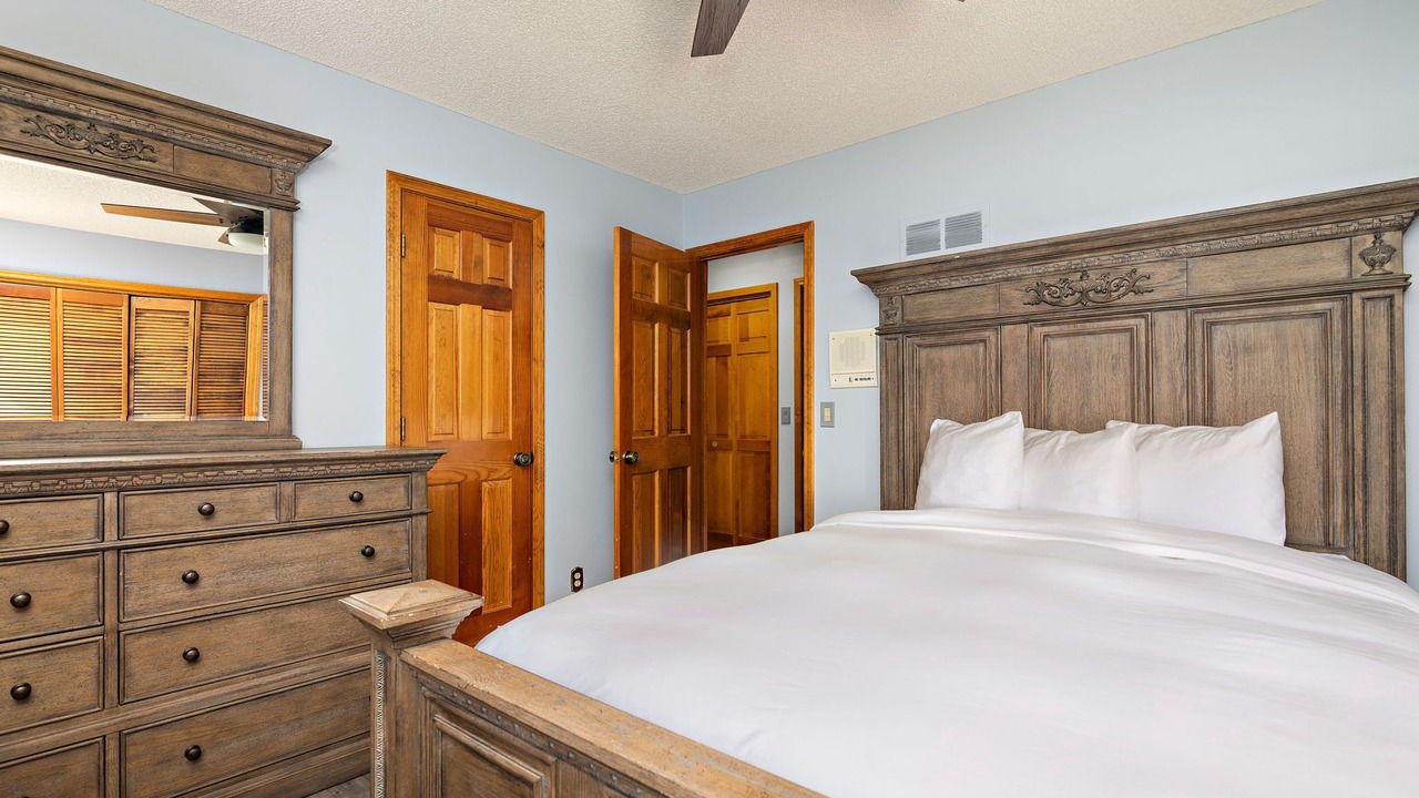 Photo of Bedroom in Olathe