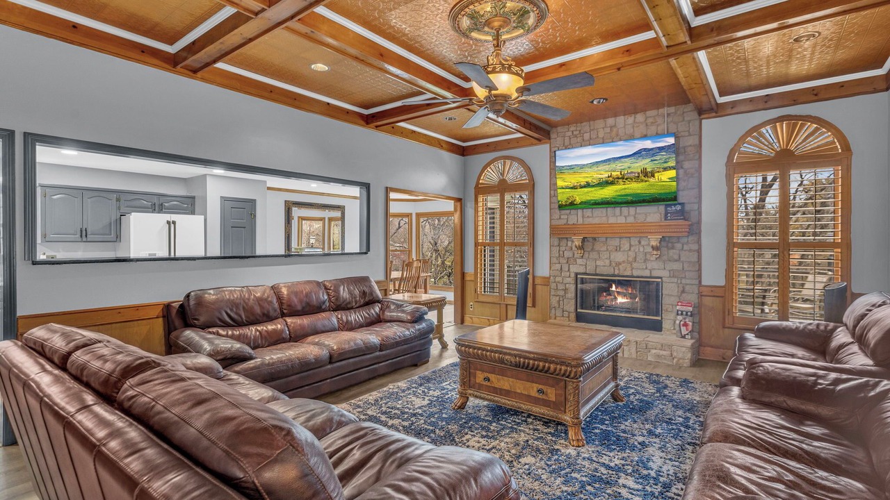 Photo of Livingroom in Olathe