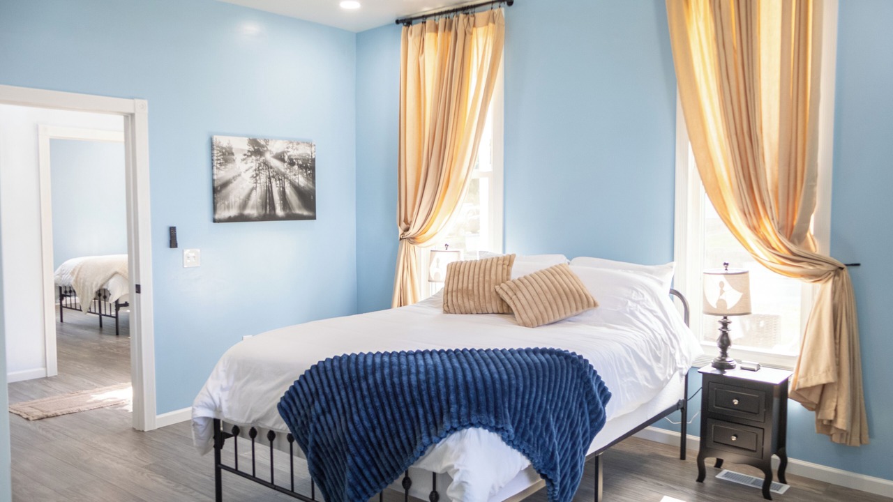 Photo of Bedroom in Horse Cave