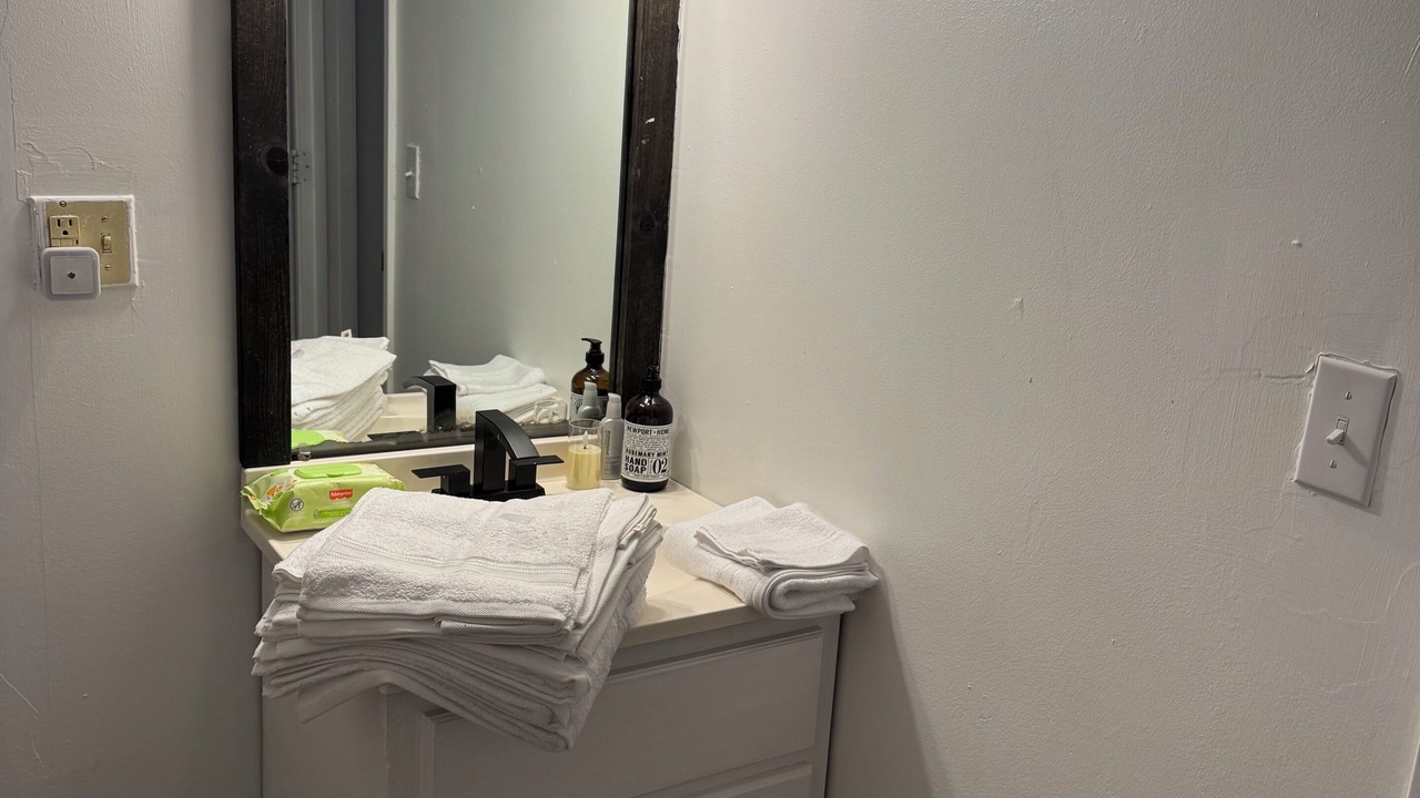 Photo of Bathroom in Pocahontas