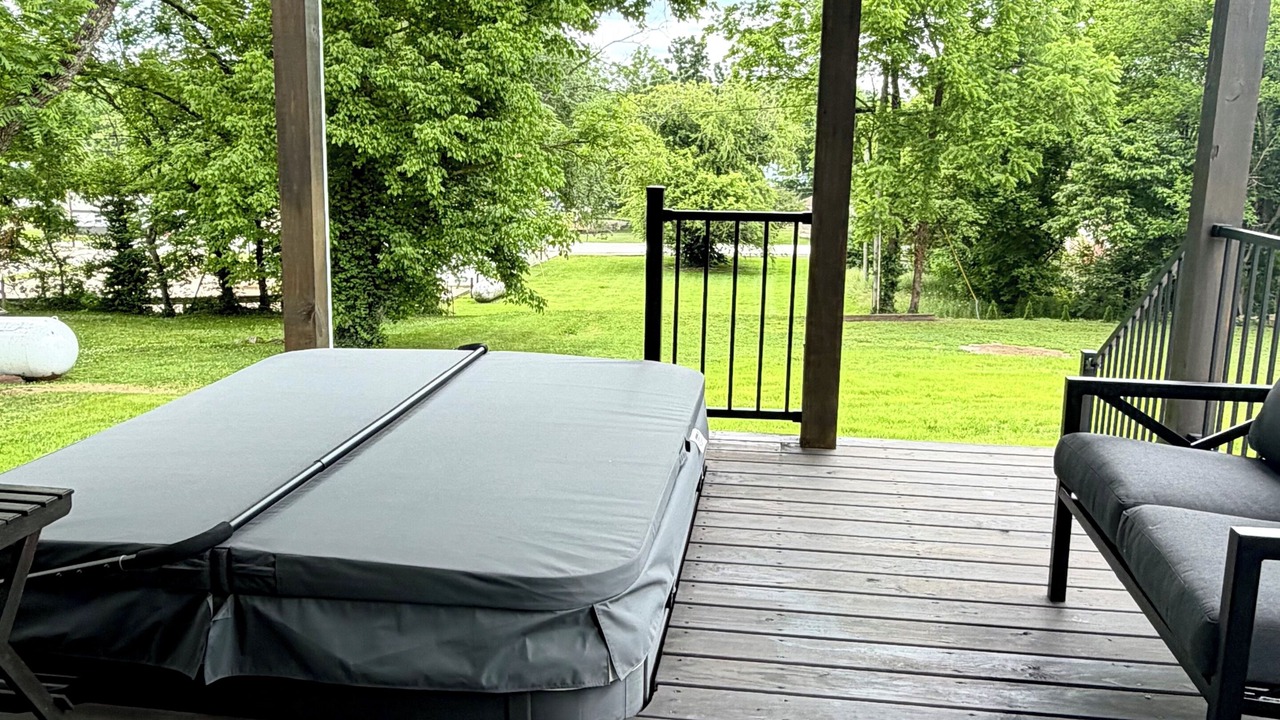 Photo of Patio Balcony in Birch Tree