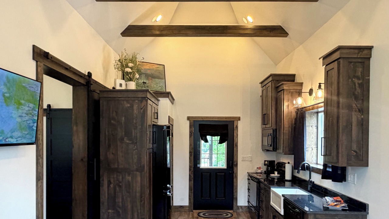 Photo of Kitchen in Birch Tree