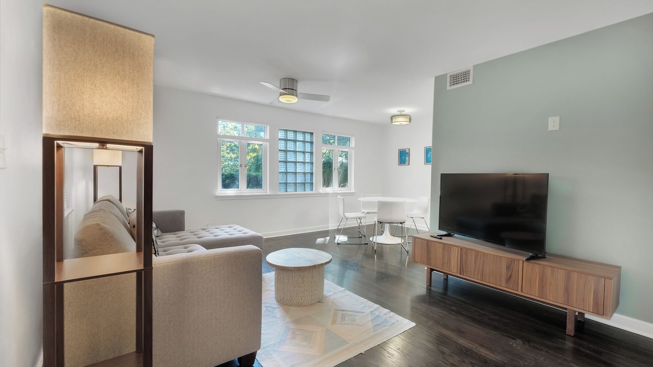 Photo of Livingroom in Highlands Douglass