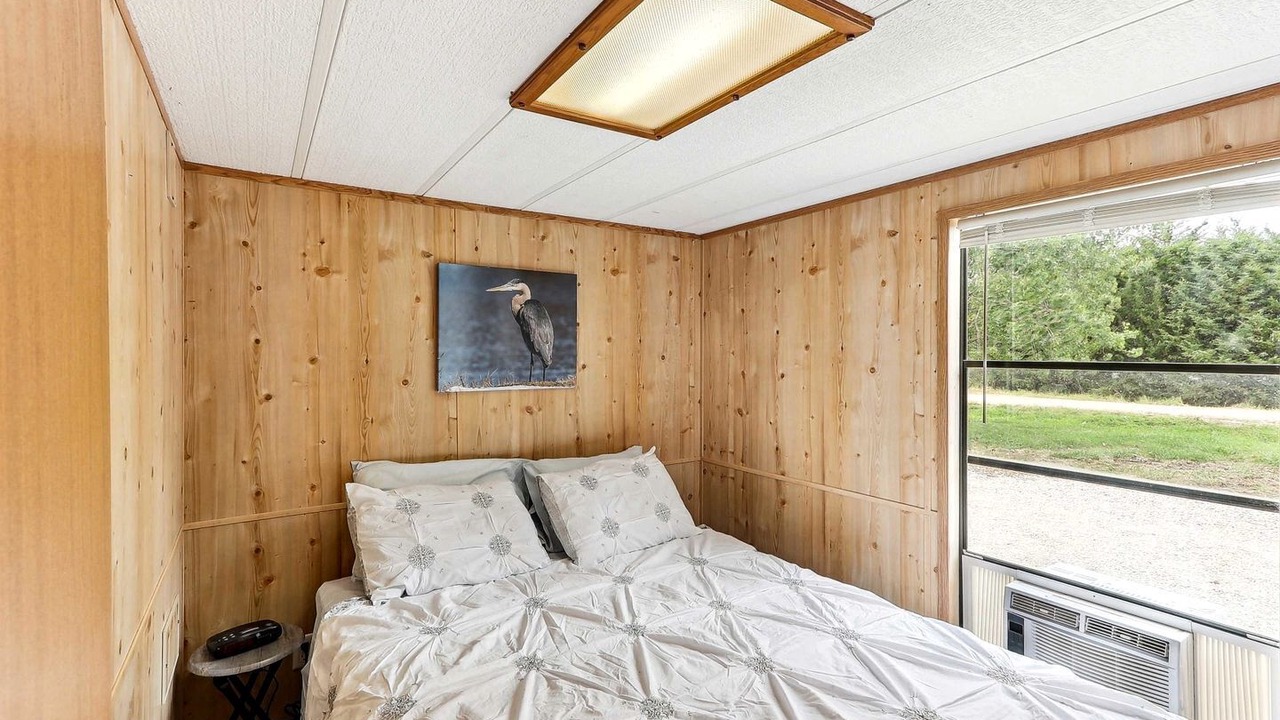 Photo of Bedroom in Neal