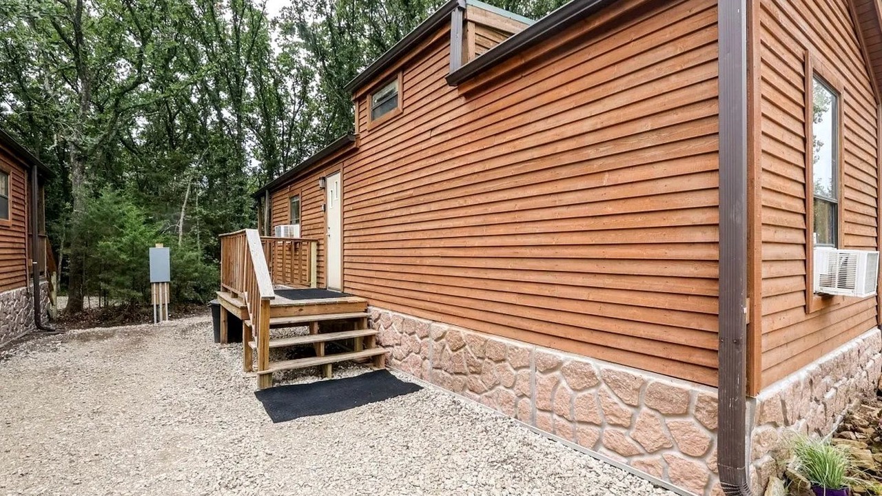 Photo of Outdoor in Neal