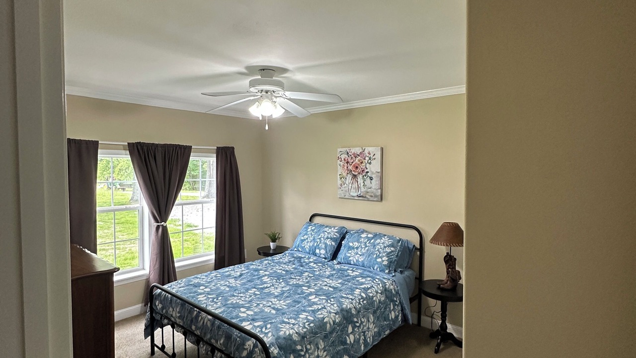 Photo of Bedroom in Tea