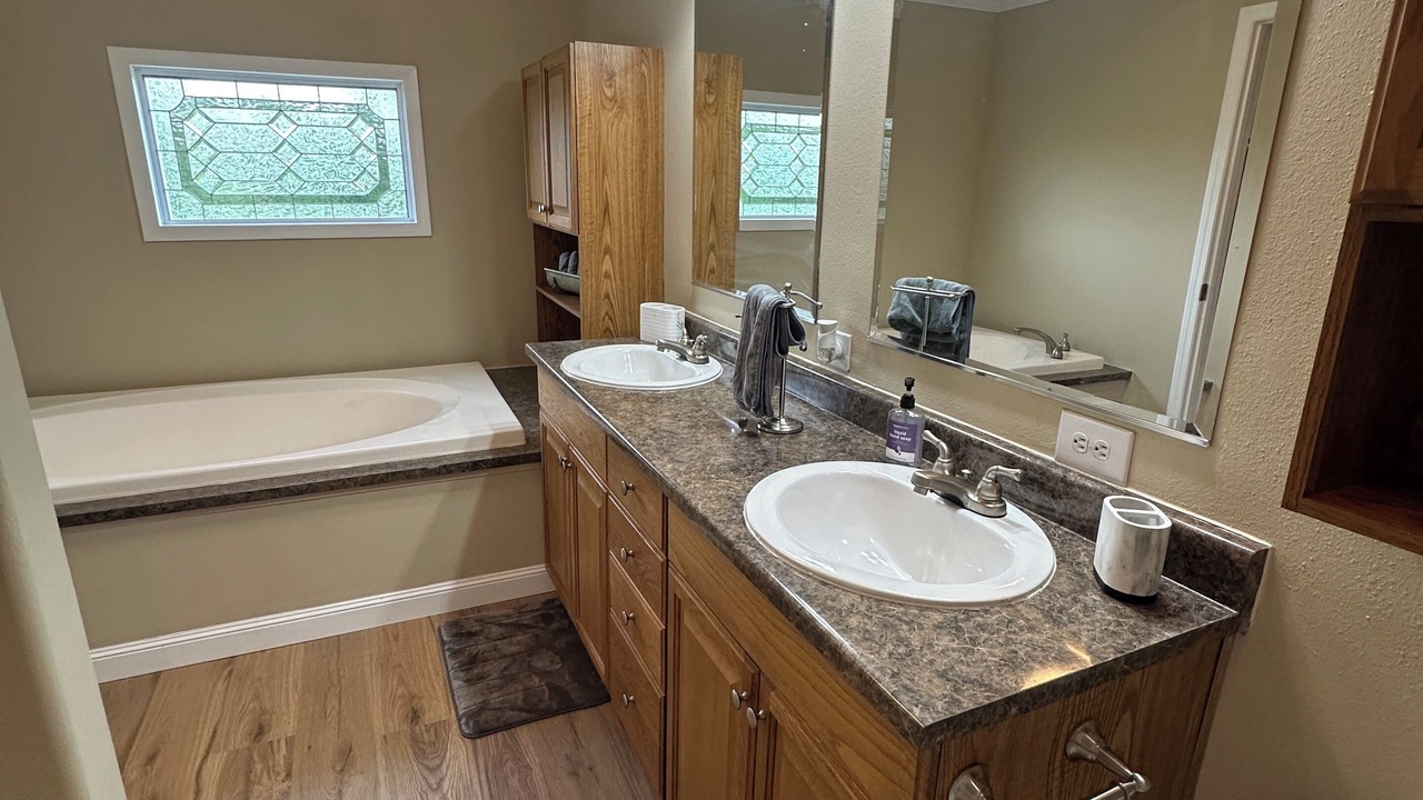 Photo of Bathroom in Tea