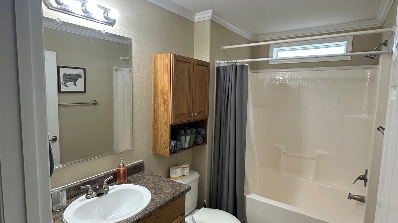 Photo of Bathroom in Tea