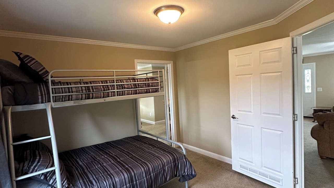 Photo of Bedroom in Tea