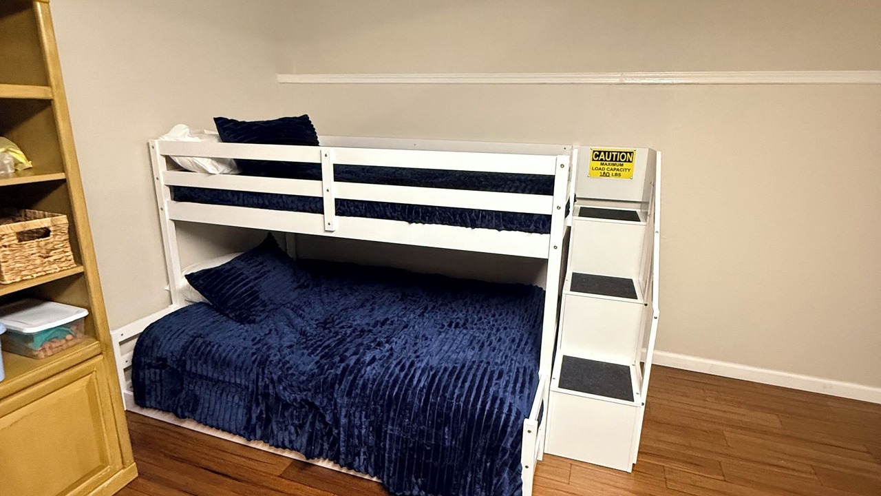 Photo of Bedroom in St. Robert