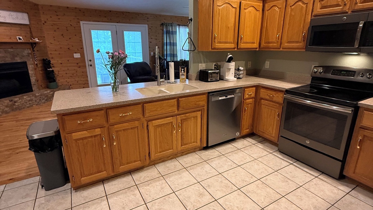 Photo of Kitchen in St. Robert
