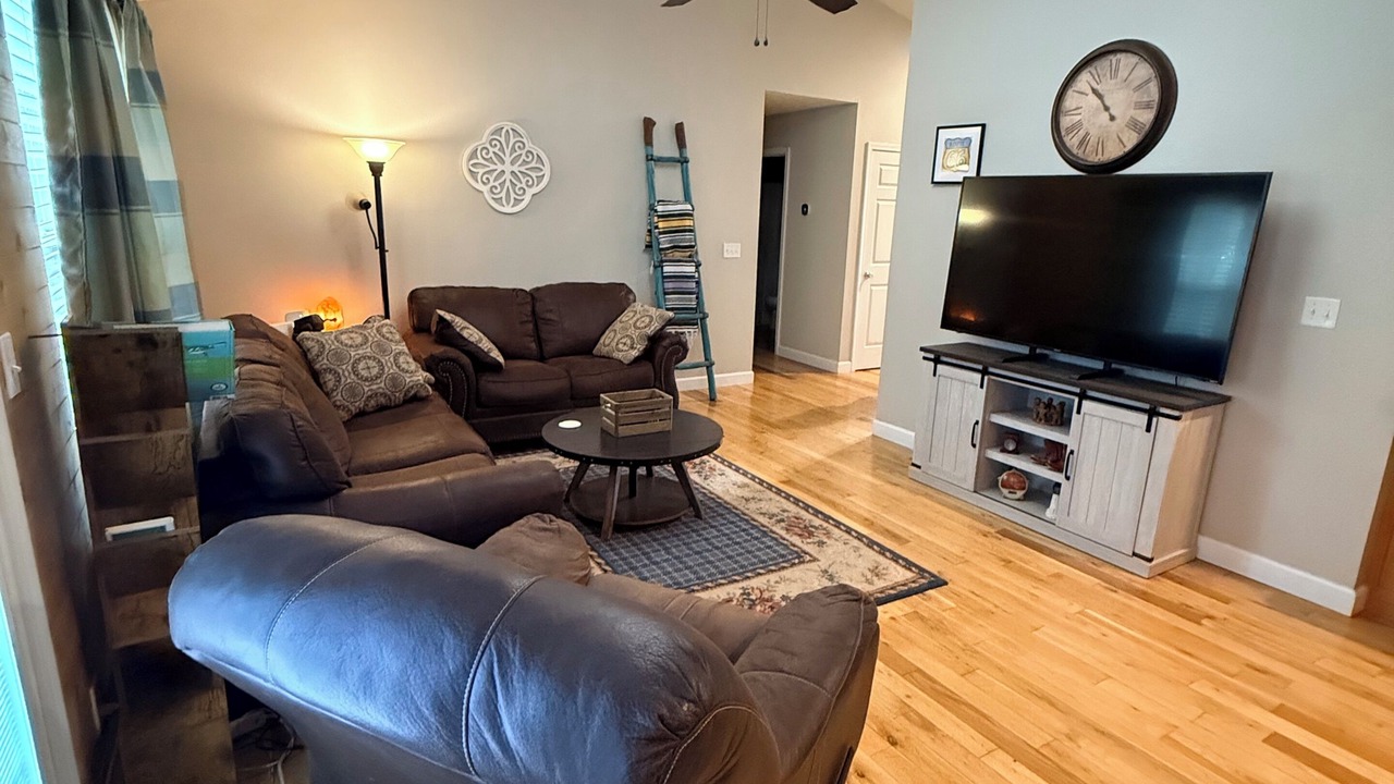 Photo of Livingroom in St. Robert