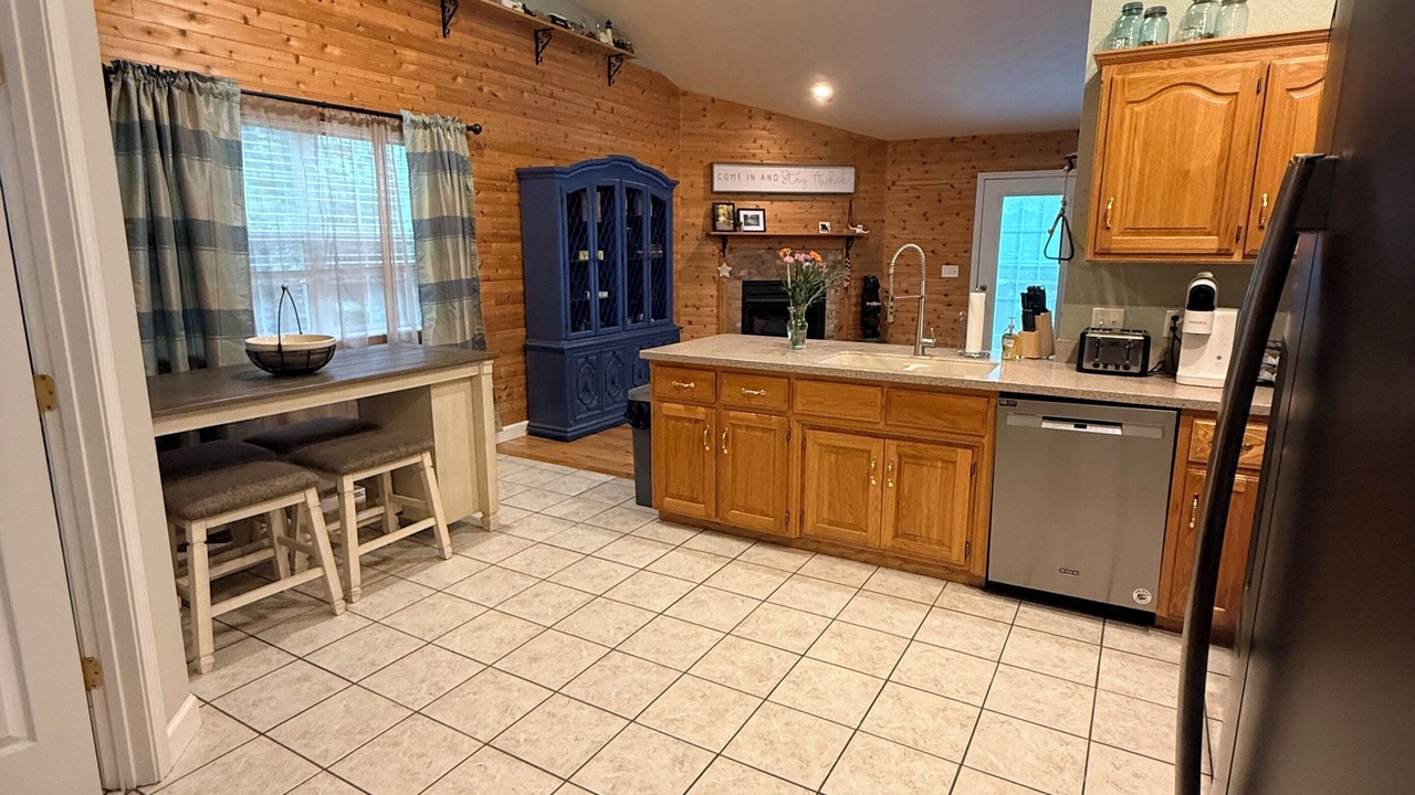 Photo of Kitchen in St. Robert