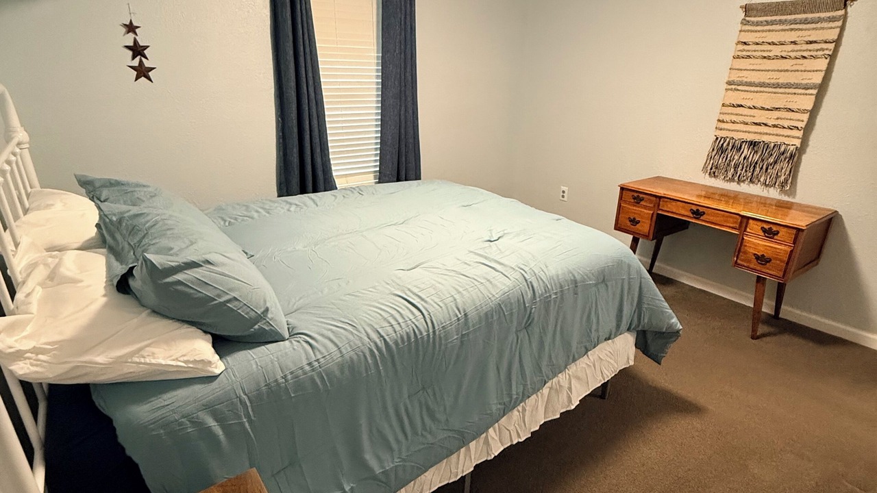 Photo of Bedroom in St. Robert