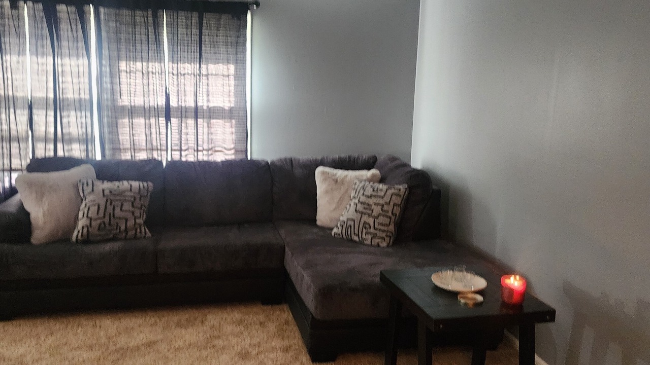 Photo of Livingroom in Raytown